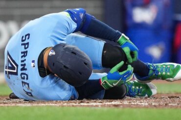 George Springer, défenseur des Blue Jays de Toronto, souffre d'une fracture à un orteil