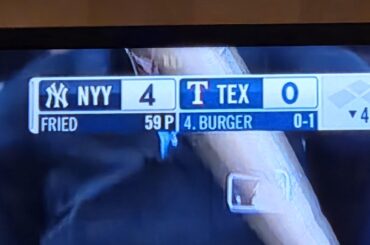 Match de Fried Burger lors du match Yankees-Rangers