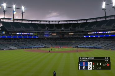 Les Tigers et les Red Sox jouent actuellement devant un Comerica Park vide en raison de la menace de la foudre.