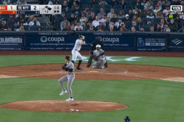 (Point culminant) Ben Rice frappe un ROCKET pour son 11ème home run de la saison !