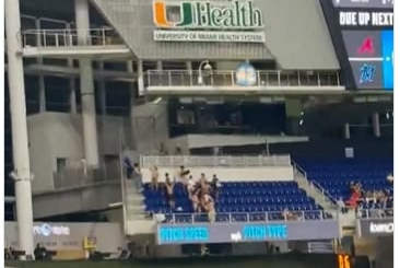 Lors de leur défaite face aux Braves hier soir, les Marlins ont expulsé un groupe de supporters participant au mouvement « tarps off ».