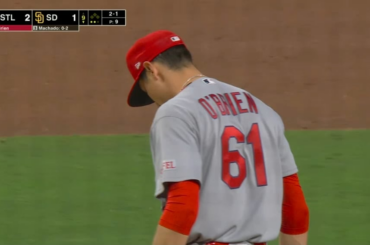 Manny Machado est éliminé et les Cardinals remportent le premier match de leur voyage à San Diego !