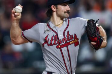 Les Braves annoncent que Spencer Strider a quitté le jeu en raison d'une "douleur au bras droit". Sa balle rapide était tombée à 88 MPH avant son départ.