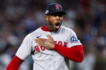 Aroldis Chapman des Red Sox dit que le directeur général des Yankees lui doit des excuses