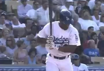 Le dernier home run de Rickey Henderson en MLB a eu lieu en 2003 avec les Dodgers.